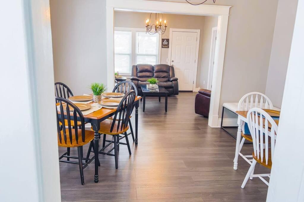 Apartment Cozy 3br 1 Bath In